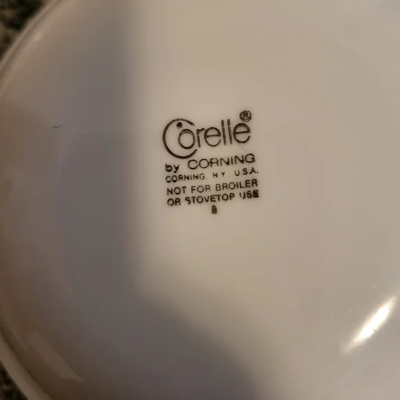 Vintage Corelle Butterfly Gold Set Of 4 Dessert Plates - Picture 2 of 2